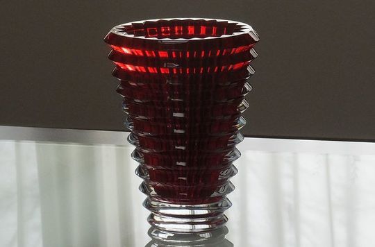 法人向け公式記念品】バカラ花瓶 名入れ彫刻