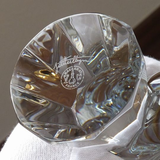 名入れバカラ ファウナクリストポリス 花瓶｜唯一無二の芸術作品を贈る